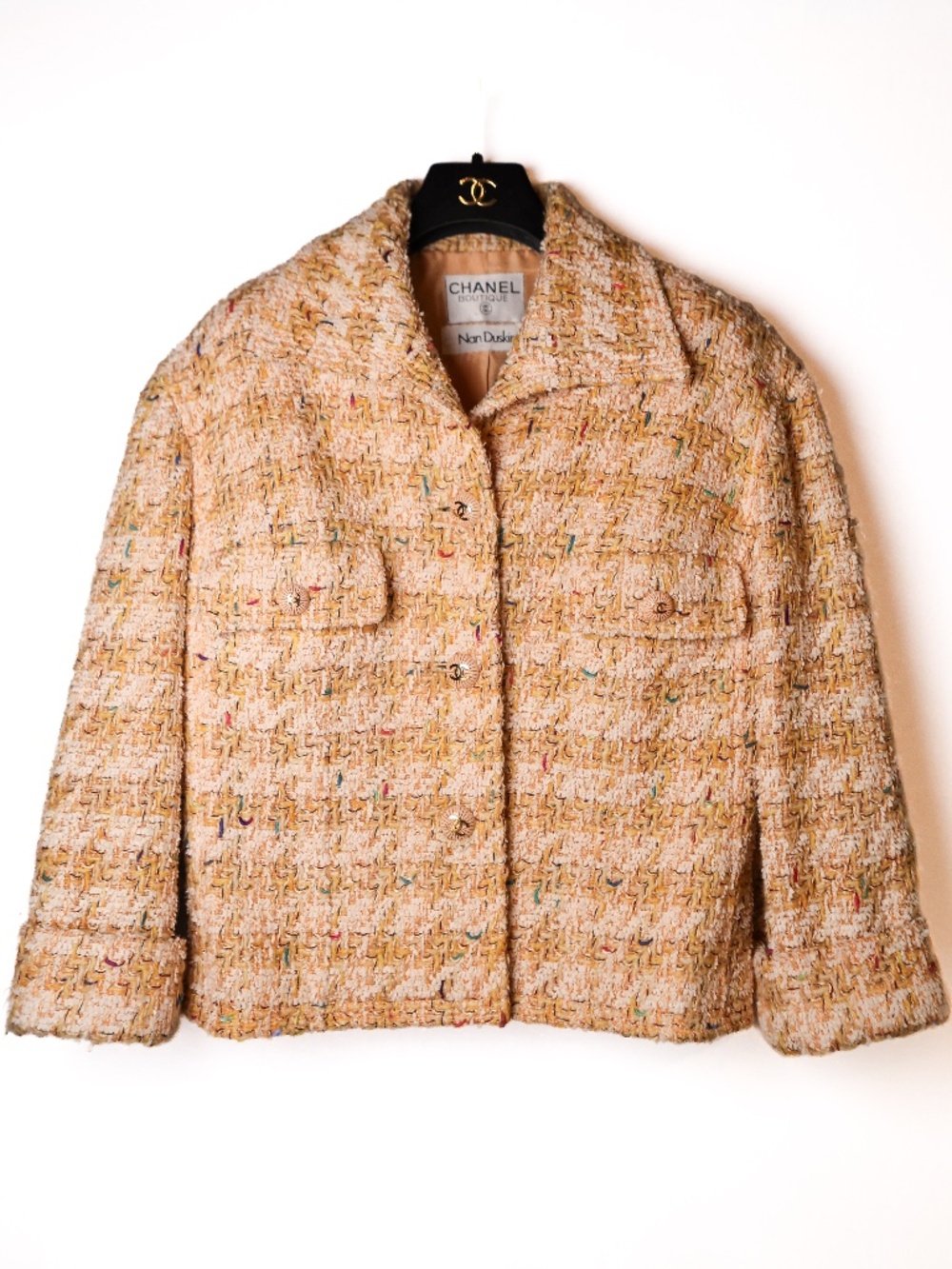 Chanel Vintage early 90s Tweed Jacket Size 42 Peach Gold CC Logo